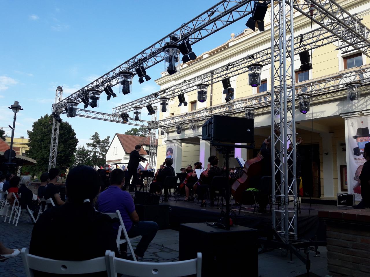 Video: Vara Filarmonicii pe Cea mai frumoasă stradă din Sibiu