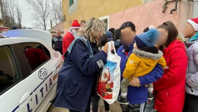 Photo of Polițiștii din Cisnădie, ajutoarele lui Moș Crăciun