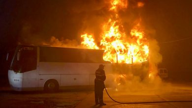 Photo of Autocar în flăcări, în Mediaș