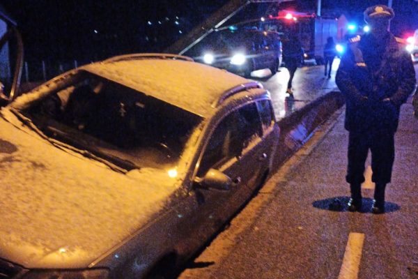 Trei accidente pe aceeași stradă din Mediaș. Doi dintre șoferi erau băuți