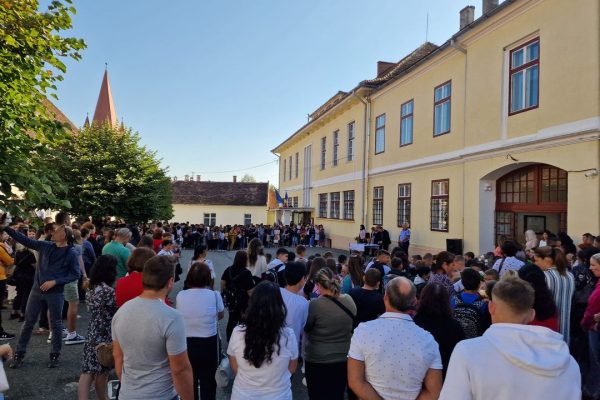 Școala din Cartierul Arhitecților agită spiritele în Consiliul Local Cisnădie
